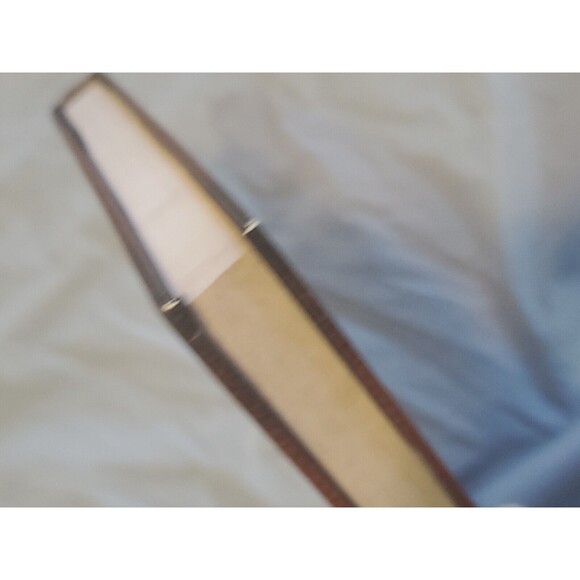 Descendants: Mal's Spell Book by Disney Books 2015 First Edition - Picture 6 of 9